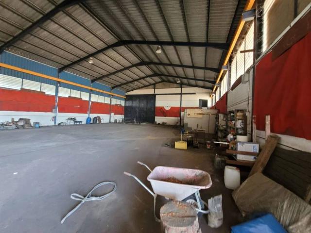 Local Comercial en venta en Cebolla