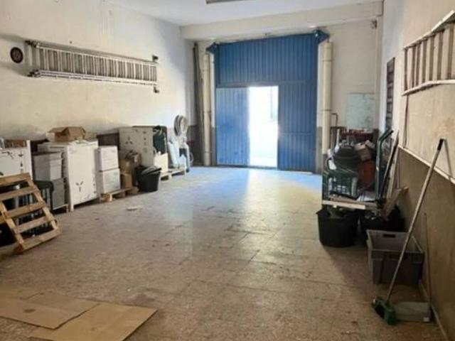 Local Comercial en venta en Cebreros