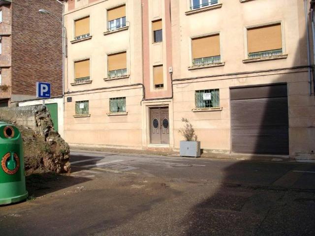 Local Comercial en venta en Cenicero, La Rioja