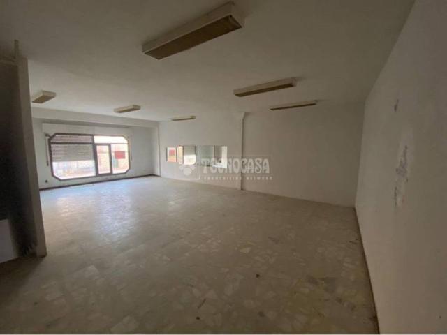 Local Comercial en venta en Cenicientos, Madrid