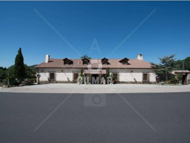 Local Comercial en venta en Navacerrada, Madrid