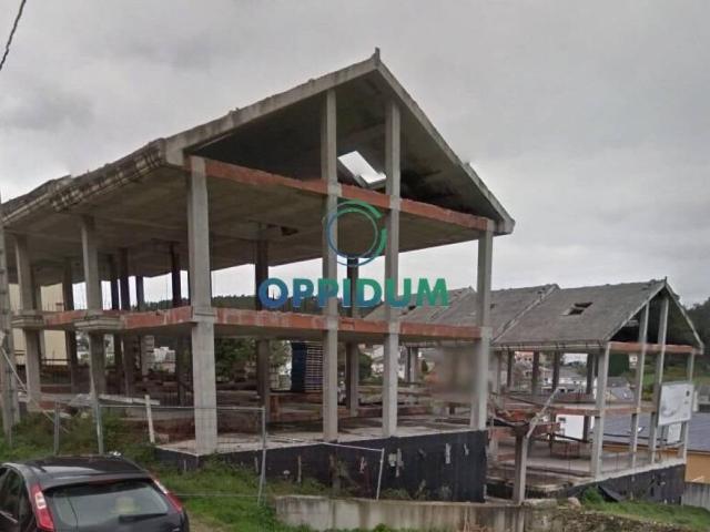 Local Comercial en venta en Cervo