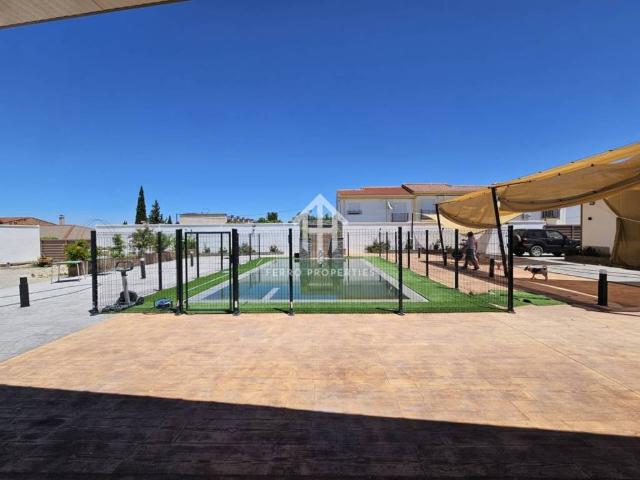 Local Comercial en venta en Chimeneas, Granada