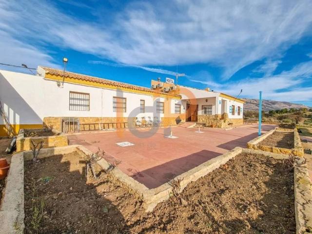 Local Comercial en venta en Los Vélez, Andalucía