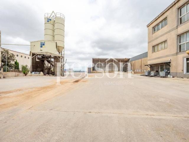 Local Comercial en venta en La Hoya de Buñol, Valencia