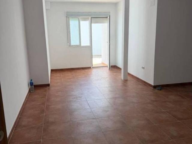 Local Comercial en venta en Chozas De Canales, Castilla-La Mancha