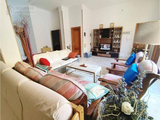 Local Comercial en venta en Cigales, Castilla y León