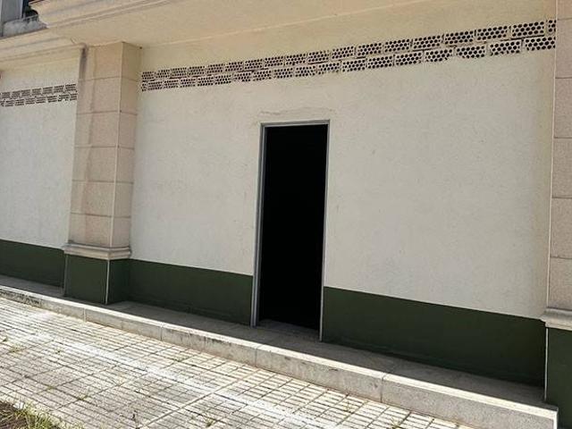 Local Comercial en venta en Cistérniga, Castilla y León