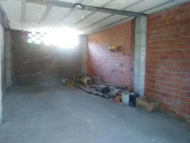 Local Comercial en venta en Cistérniga, Castilla y León