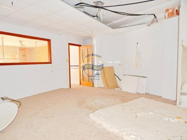 Local Comercial en venta en el Comtat, Valencia