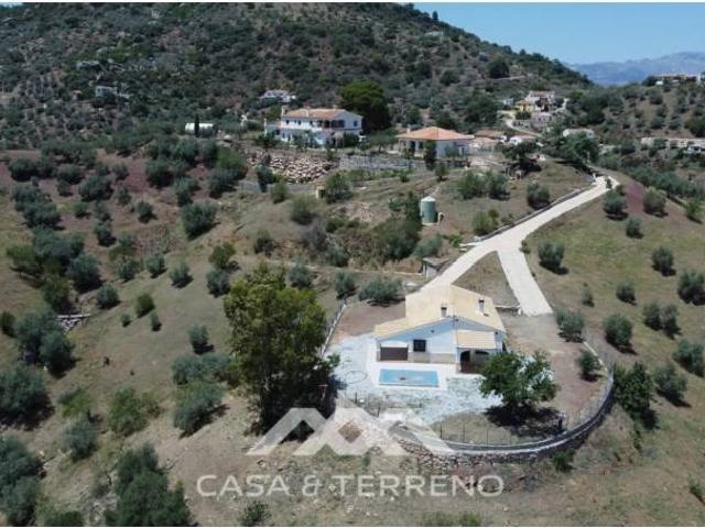 Local Comercial en venta en Comares