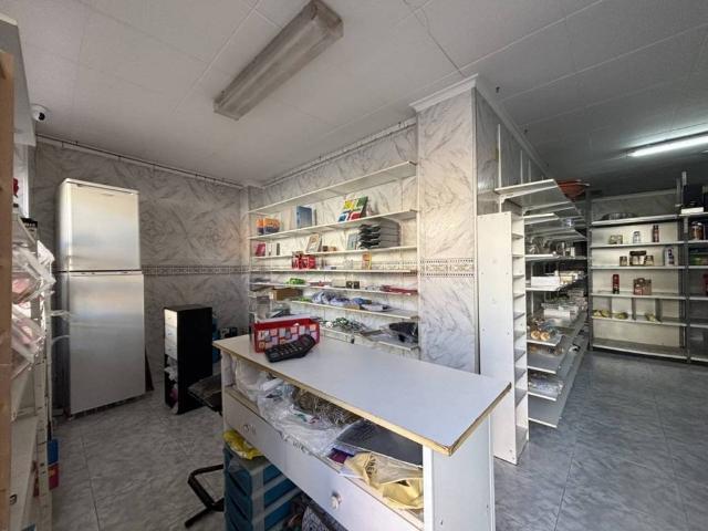 Local Comercial en venta en Barri del Clavell, la Ribera Baixa