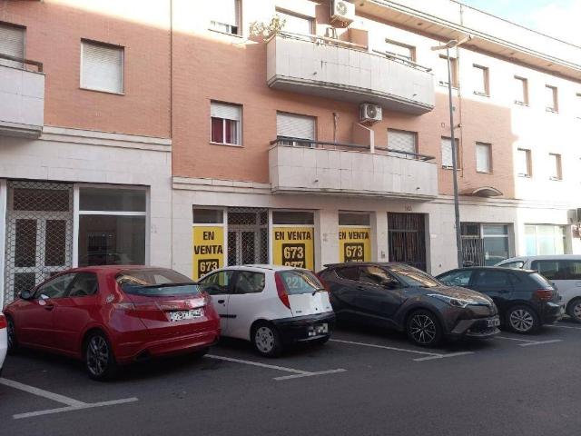 Local Comercial en venta en Coria Del Río