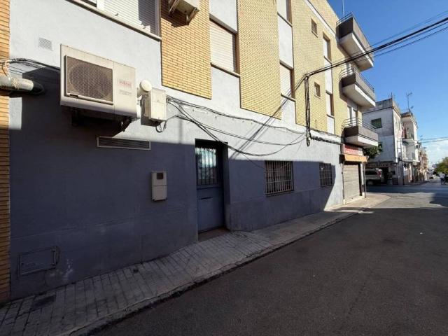 Local Comercial en venta en Coria Del Río, Andalucía