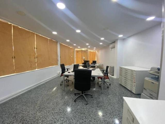 Local Comercial en venta en Baix Llobregat, Catalunya