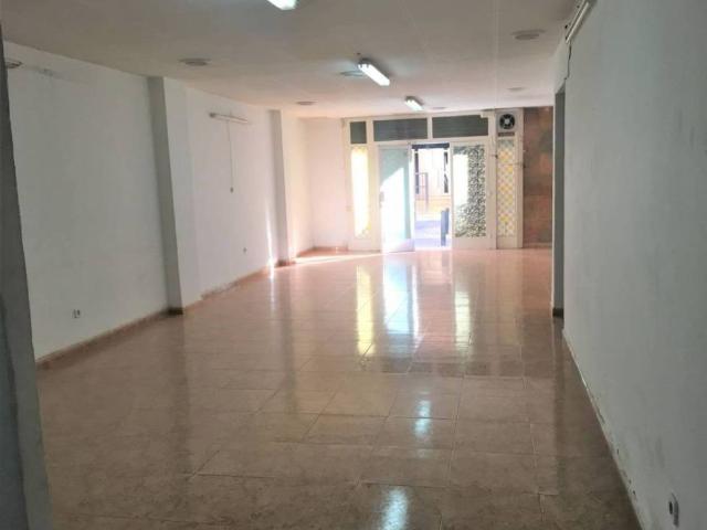 Local Comercial en venta en Baix Llobregat, Catalunya