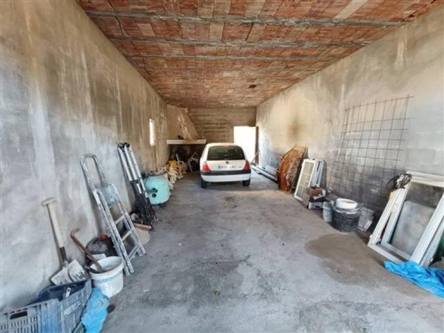Local Comercial en venta en Comarca de Baza, Andalucía
