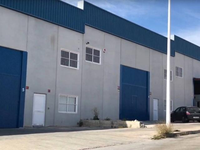 Local Comercial en venta en Crevillent