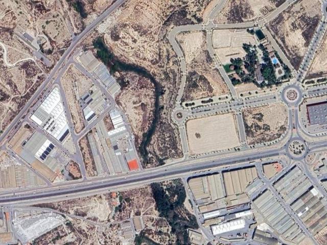 Local Comercial en venta en Crevillent