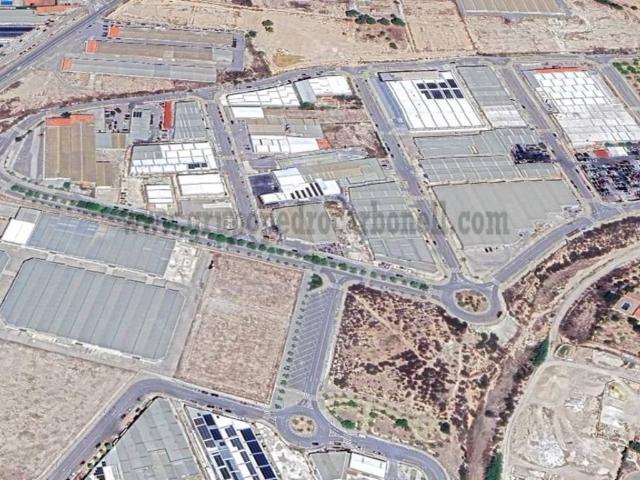 Local Comercial en venta en Crevillent, Polígono Industrial Catxapets