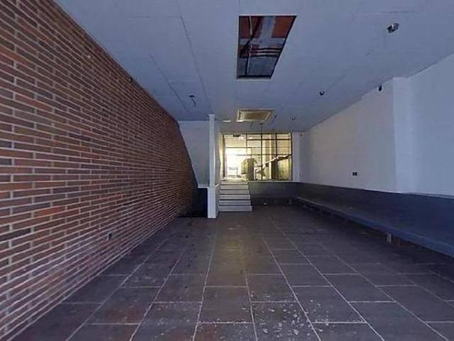 Local Comercial en venta en Cubelles