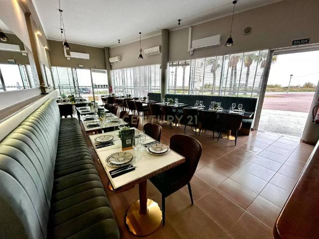 Local Comercial en venta en Cubelles