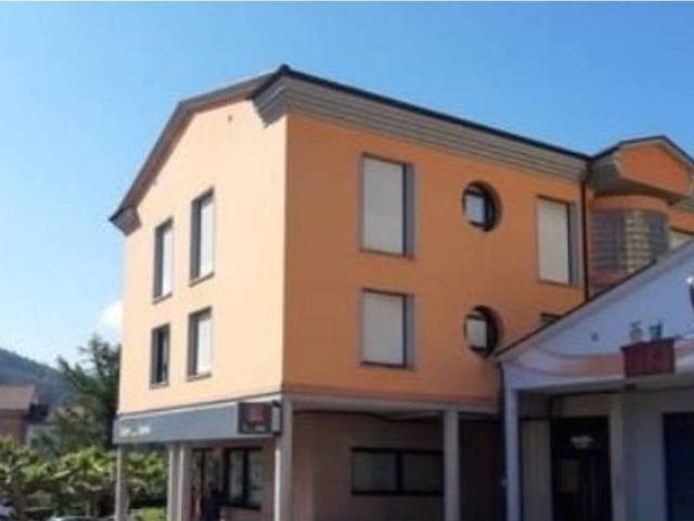 Local Comercial en venta en Cudillero, Asturias