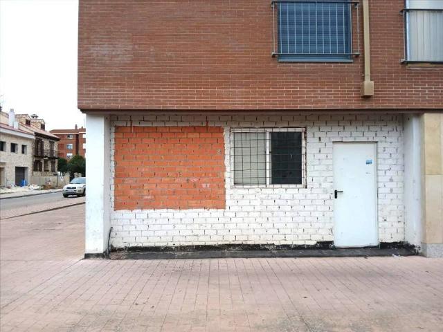 Local Comercial en venta en Cuéllar, Castilla y León