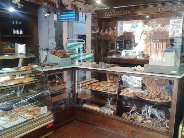 Local Comercial en venta en Cuéllar, Castilla y León