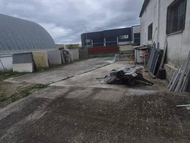 Local Comercial en venta en Cuéllar, Castilla y León