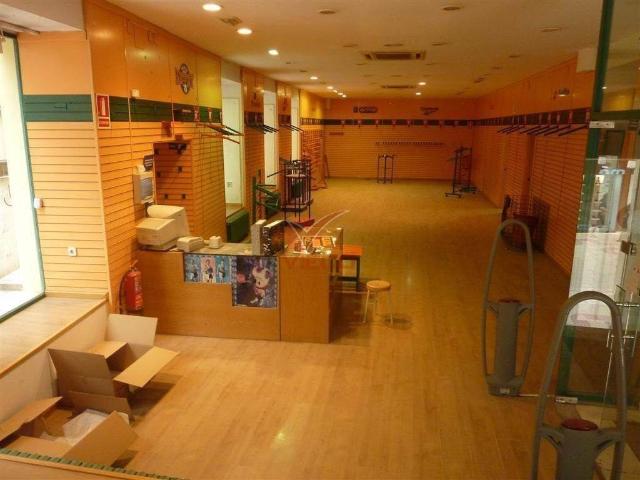 Local Comercial en venta en Cuenca, Castilla-La Mancha