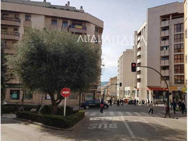 Local Comercial en venta en Cuenca, Castilla-La Mancha