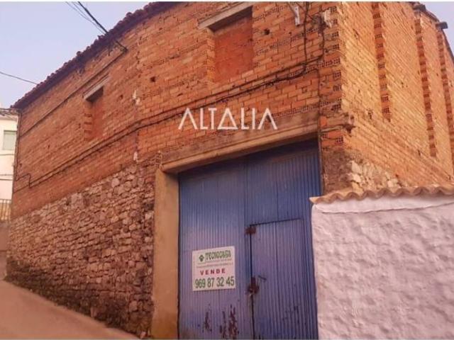 Local Comercial en venta en Fuentes