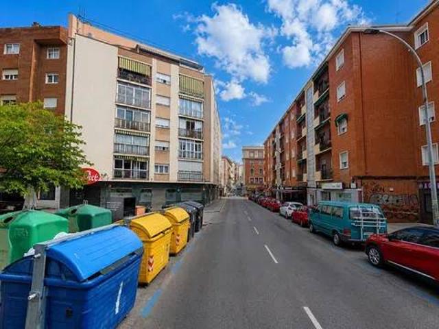 Local Comercial en venta en Cuenca, Castilla-La Mancha