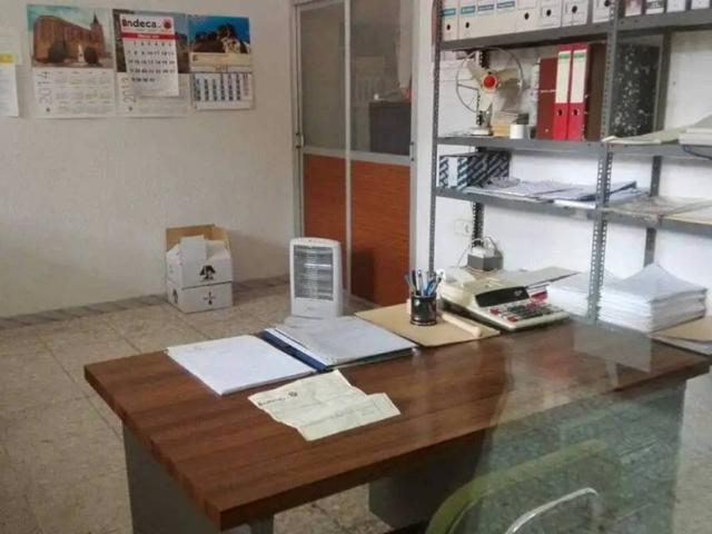 Local Comercial en venta en Cuenca, Castilla-La Mancha
