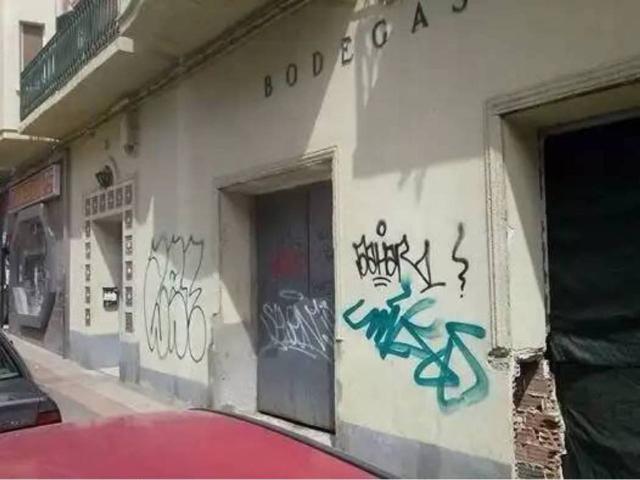 Local Comercial en venta en Cuenca, Castilla-La Mancha