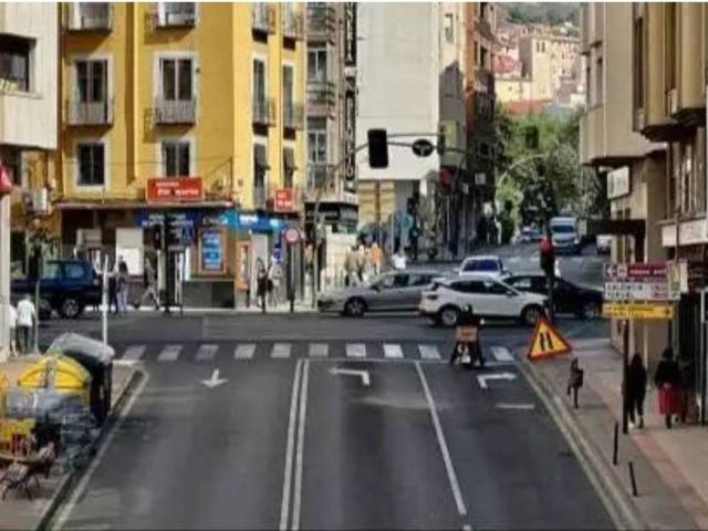 Local Comercial en venta en Cuenca, Castilla-La Mancha