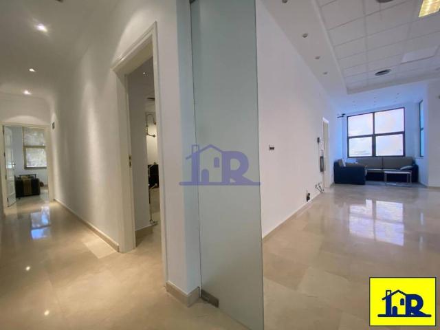 Local Comercial en venta en Cuenca, Castilla-La Mancha