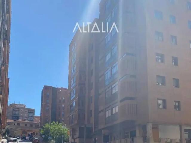 Local Comercial en venta en Barrio de Tiradores, Cuenca
