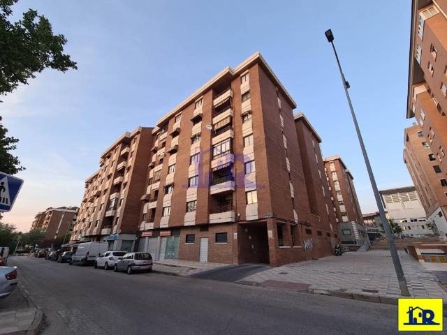Local Comercial en venta en Cuenca, San Fernando
