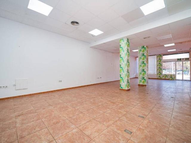 Local Comercial en venta en Cuenca