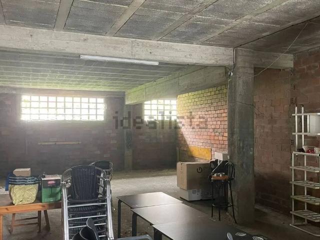 Local Comercial en venta en Cordeda, A Coruña