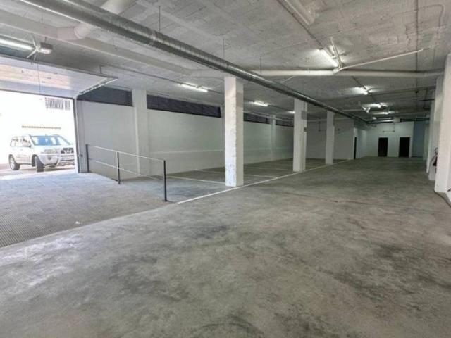 Local Comercial en venta en Don Benito, Extremadura