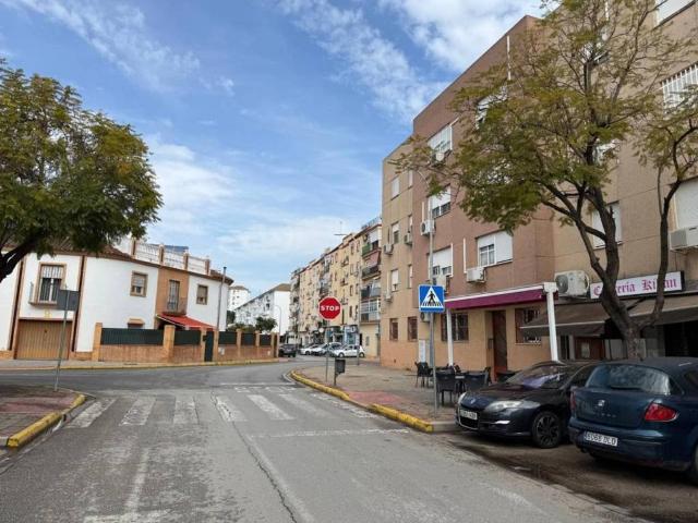 Local Comercial en venta en Vistazul, Dos Hermanas