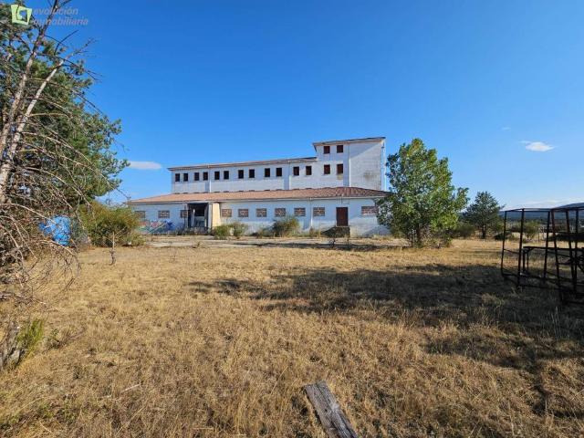 Local Comercial en venta en Duruelo de la Sierra, Soria
