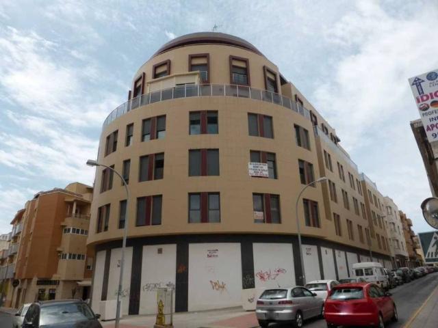 Local Comercial en venta en El Ejido
