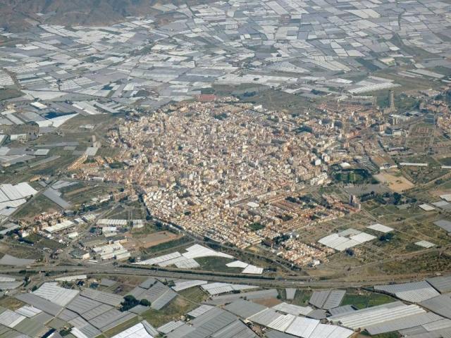 Local Comercial en venta en Santa María del Águila, El Ejido