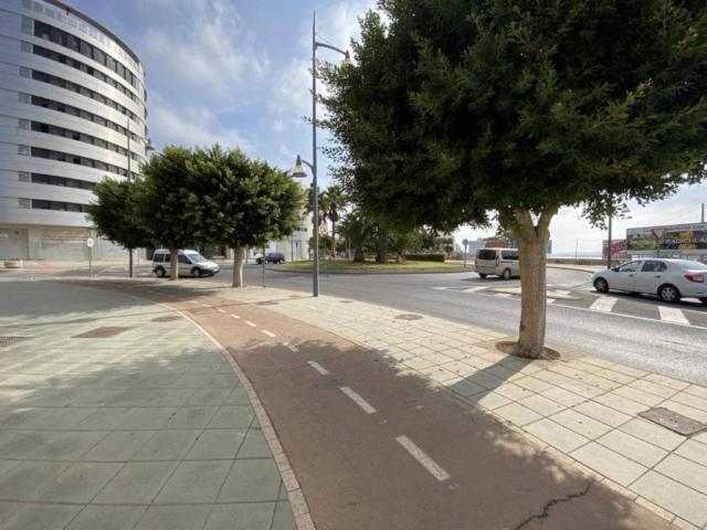 Local Comercial en venta en El Ejido, Andalucía