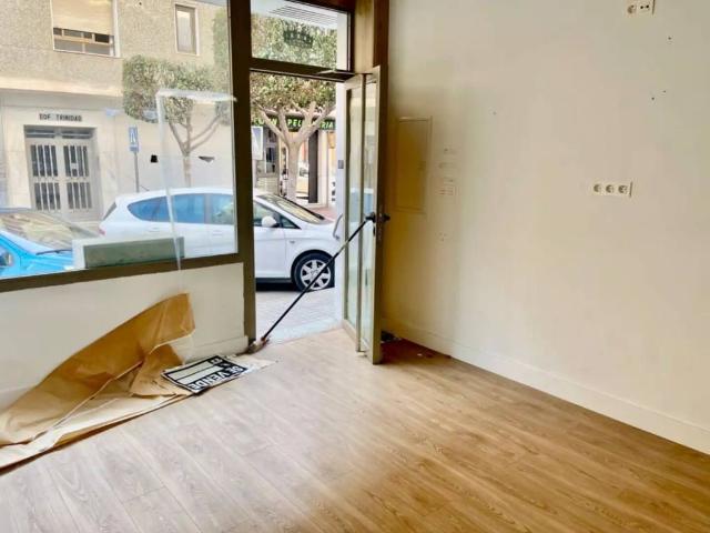 Local Comercial en venta en El Ejido, Andalucía