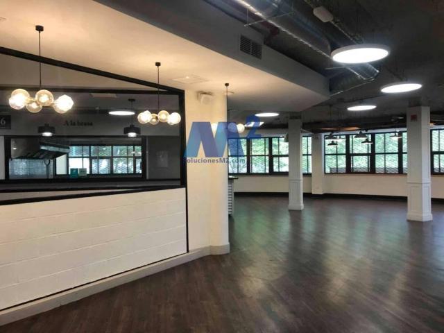 Local Comercial en venta en El Escorial, Madrid